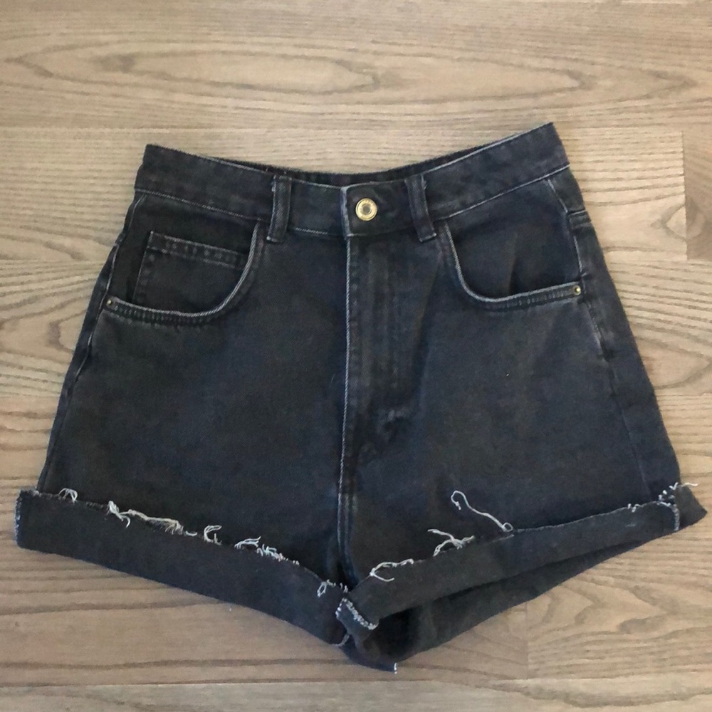 black jean shorts